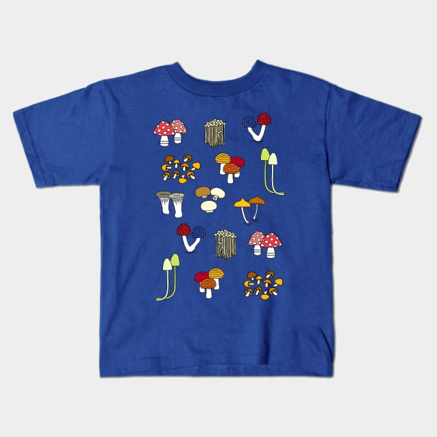 Kinoco Mashroom Family Kids T-Shirt by lamaisondulapino